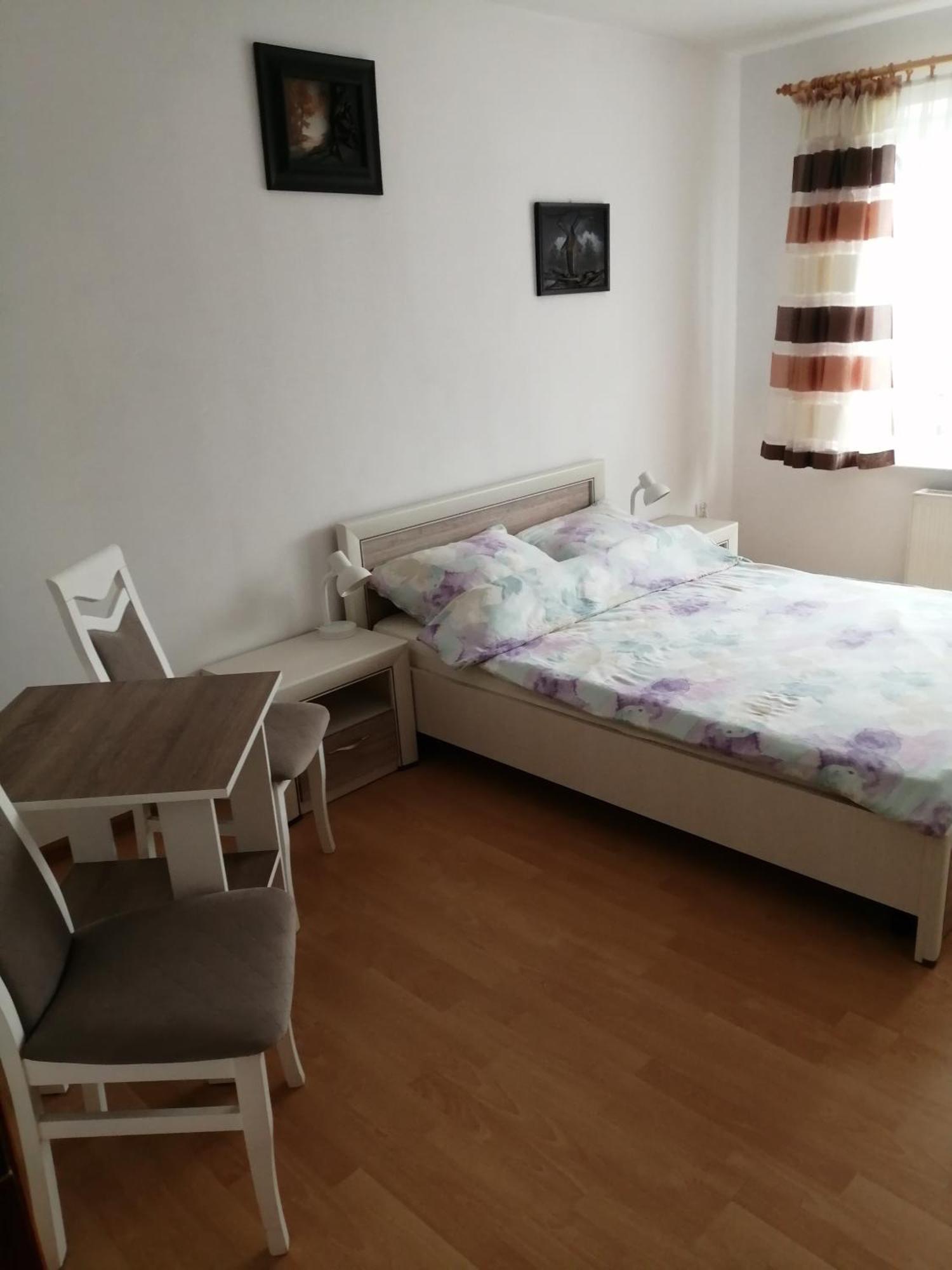 Roza Apartment Zelistrzewo Ngoại thất bức ảnh
